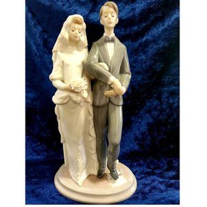 Lladro Mazel Tov Bride & Groom Figurine